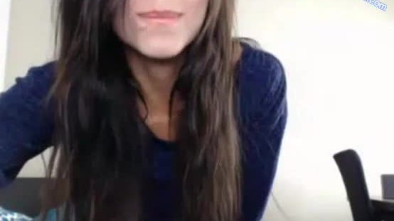 Perfect webcam girl chatting