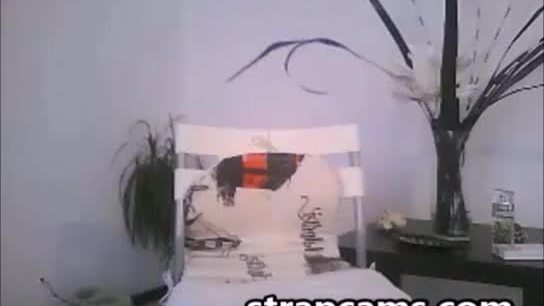 Skinny granny fingering on cam