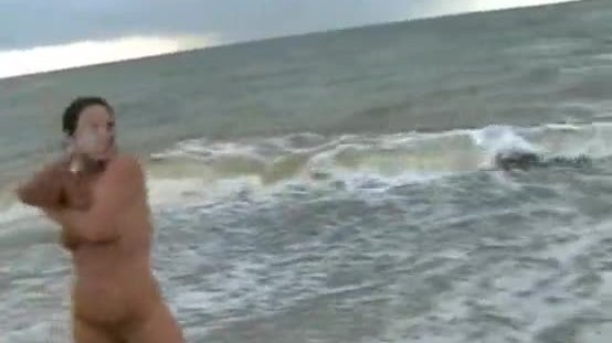 Winter bathing babe crystel leis beach masturbates