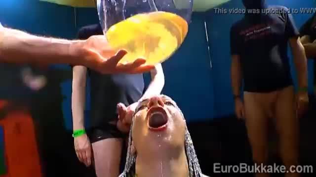 German whore farah is showered with piss in gang bang