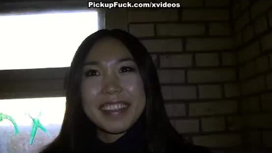 Night pick up fuck with asian chick